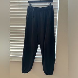 Lululemon black scuba oversized jogger